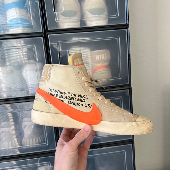 Off White Nike Blazers - Picture 3 of 5
